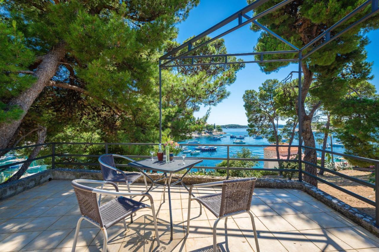 Sunny Days "Sara" - Zf Hvar Hvar Town Exterior photo